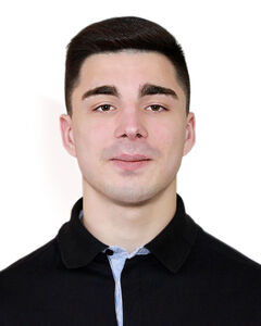 Станислав Иванов