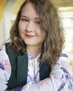Лена Котик
