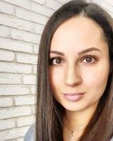 Карина Власова