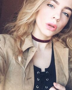 Яна Гребенюк