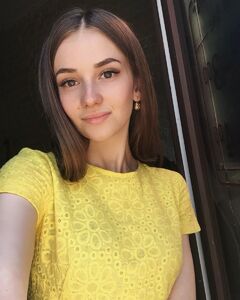 Анна Сиз