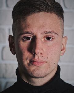 Максим Черненко