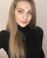 Маріанна Окс