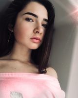 Крістіна Комісар