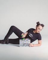 Анна Пас