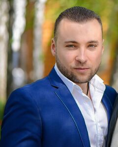 Петр Наумов