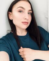 Оля Овчаренко