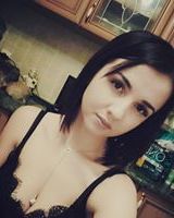 Ксюша Островська