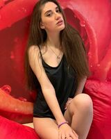 Анна Добровольска