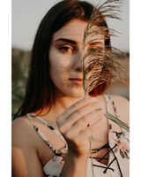 Карина Златева