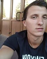 Максим Велисейко