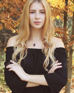 Юля Николаенко