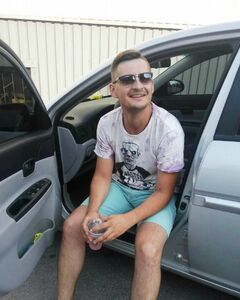 Євген Гузенко