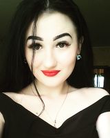 Алина Непомящая
