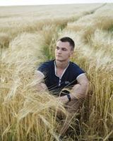 Олег Закутній