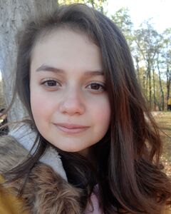 Анна Мельник