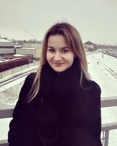 Анна Моцар