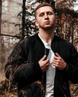 Стас Попов