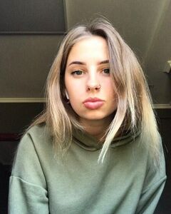 Анна Симоненко