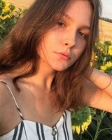 Анна Левда