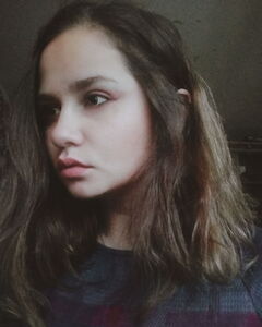 Еліна Стешіна