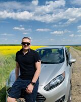 Олег Усенко