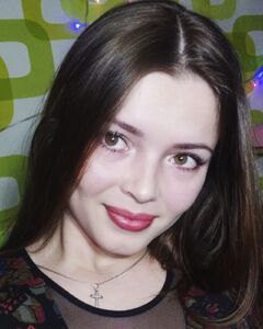 Анна Леоненко