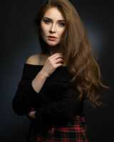 Елена Оларь