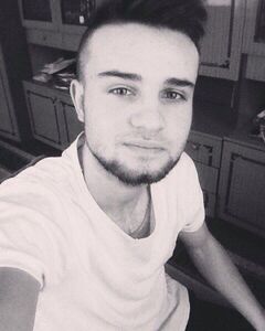 Ваня Карабач