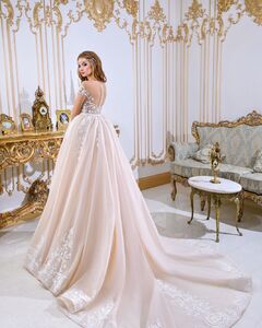 Юлия Брежнева