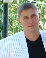 Олег Власюк