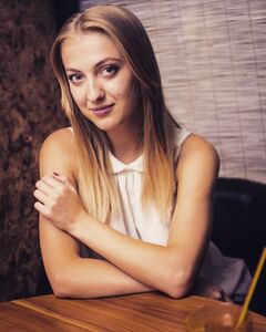 Карина Калюжна