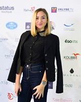 Яна Колесникова