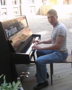 Антон Осипенко