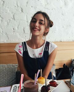 Олена Доценко