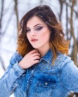 Анюта Янків