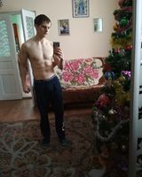 Микола Наумов