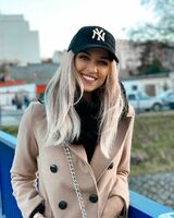 Елена Петрова