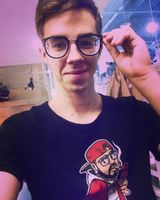Михаил Товт