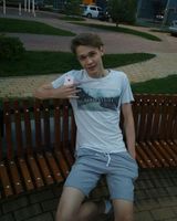 Денис Авраменко