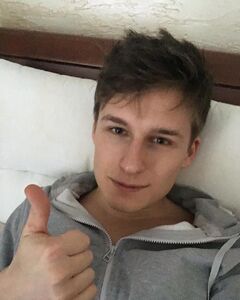 Артур Святненко