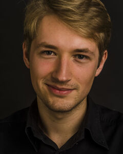 Дмитрий Шапкин