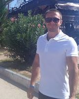 Антон Жуков