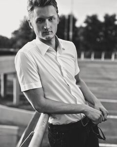 Евгений Лебедев