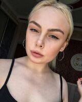 Лена Коломиец