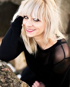 Лена Лавриненко