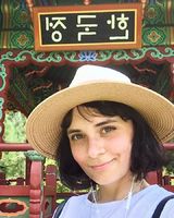 Вика Ломтоская