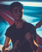 Александр Олейник