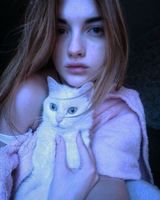 Анна Мельник