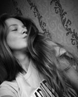 Юля Чернявская